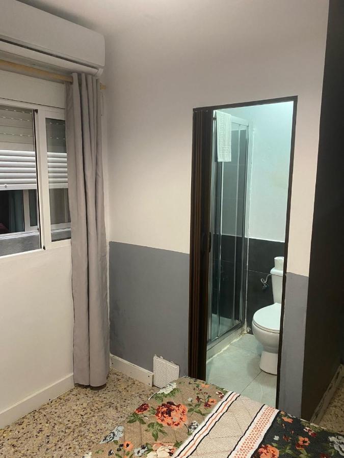 Hostal The Monkey Room Marbella Eksteriør bilde