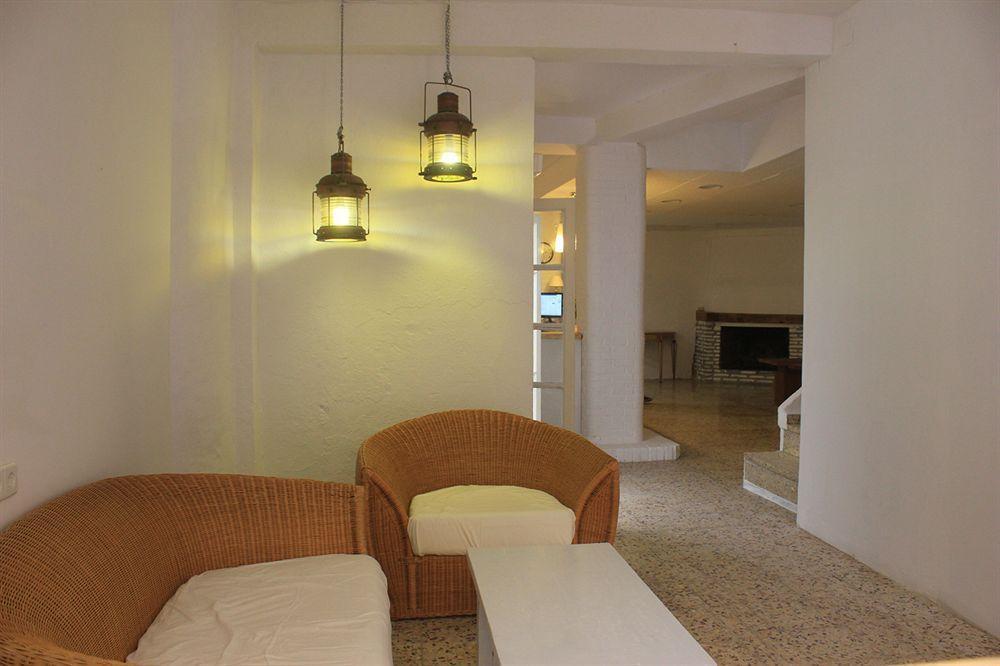 Hostal The Monkey Room Marbella Eksteriør bilde