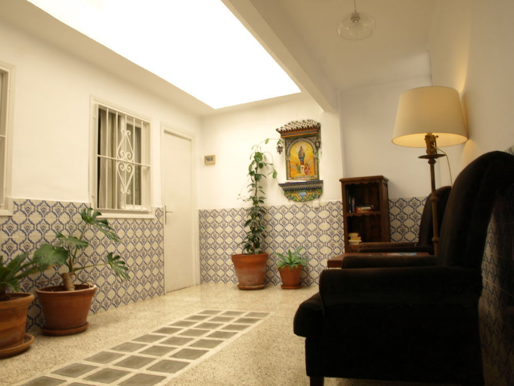 Hostal The Monkey Room Marbella Eksteriør bilde