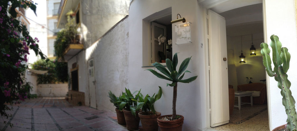 Hostal The Monkey Room Marbella Eksteriør bilde
