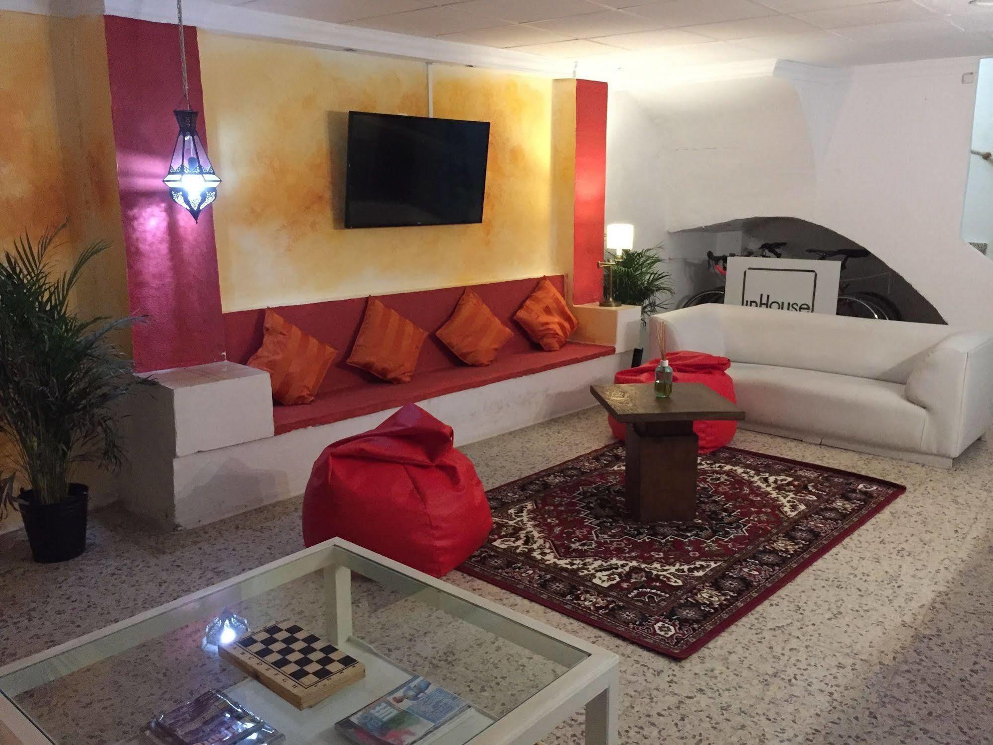Hostal The Monkey Room Marbella Eksteriør bilde