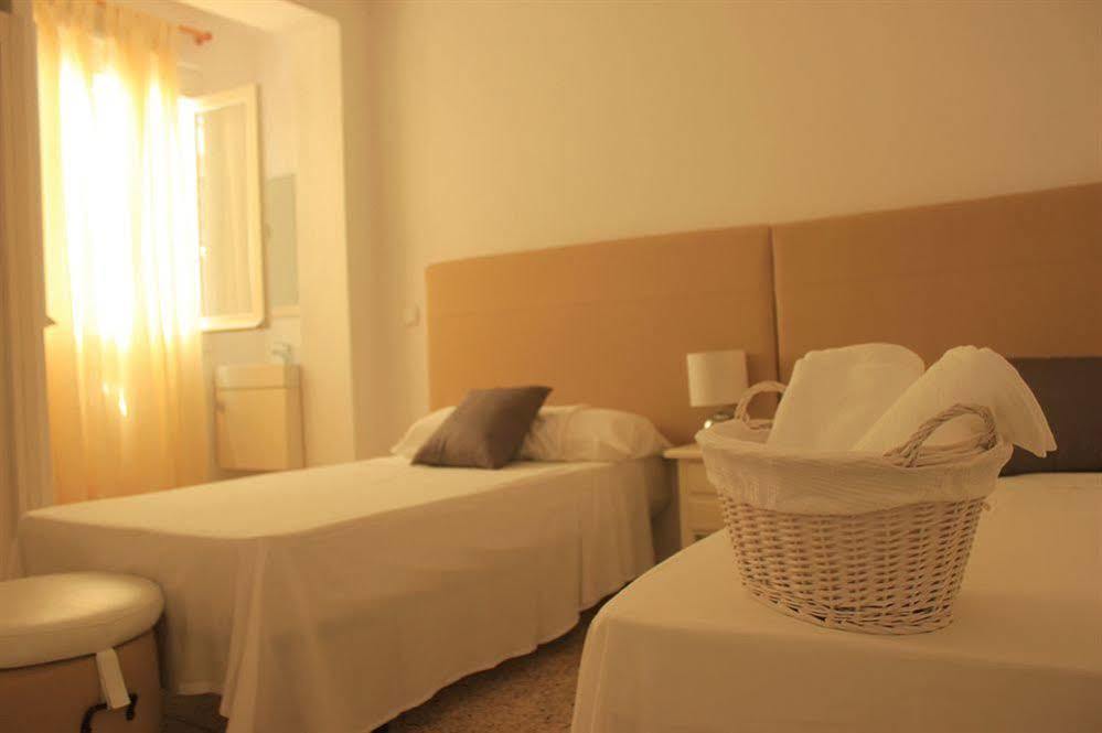Hostal The Monkey Room Marbella Eksteriør bilde